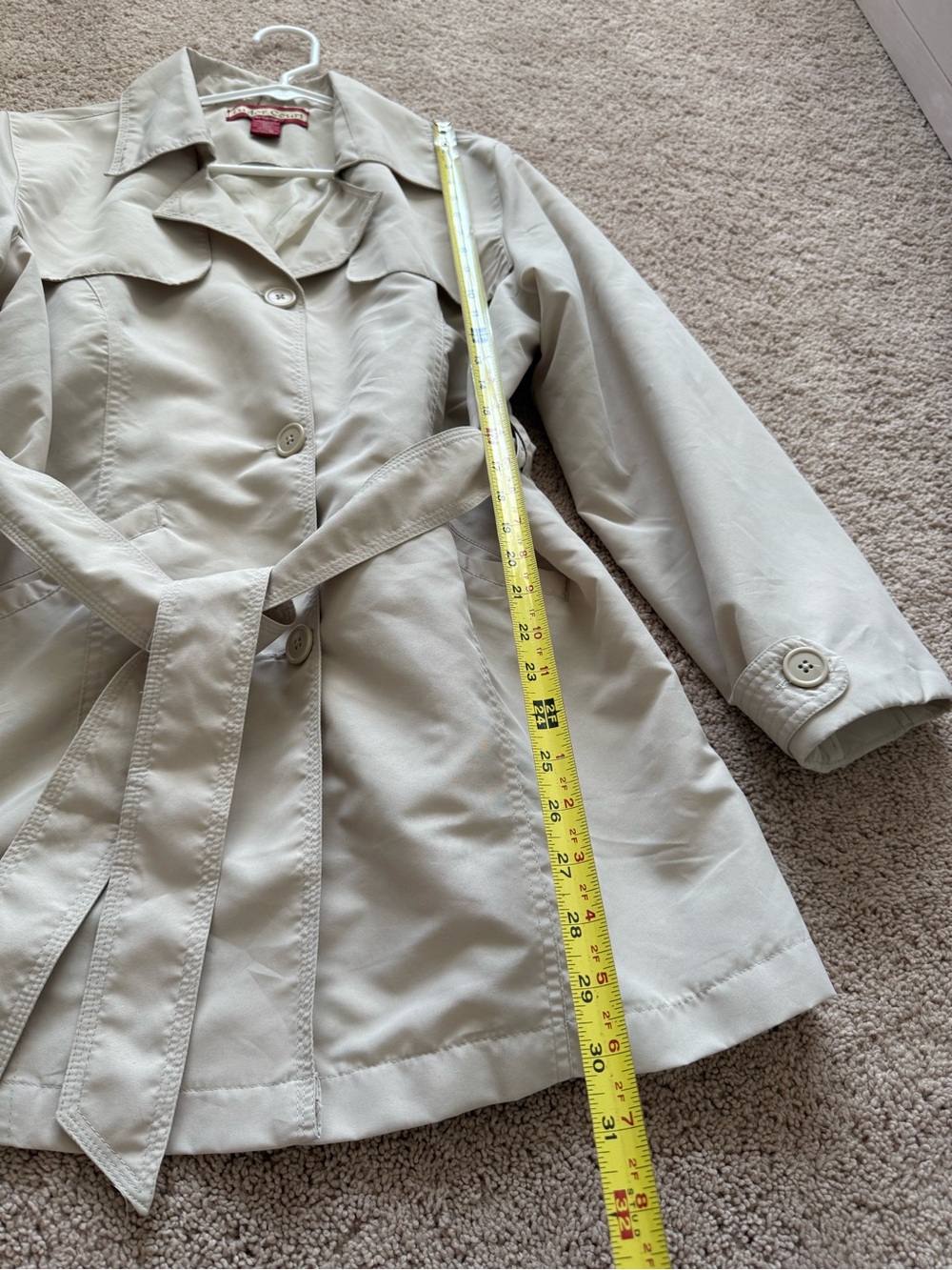 Tudor Court by Haband Women's Light Beige Short Trench Coat with Belt - Picture 6 of 7